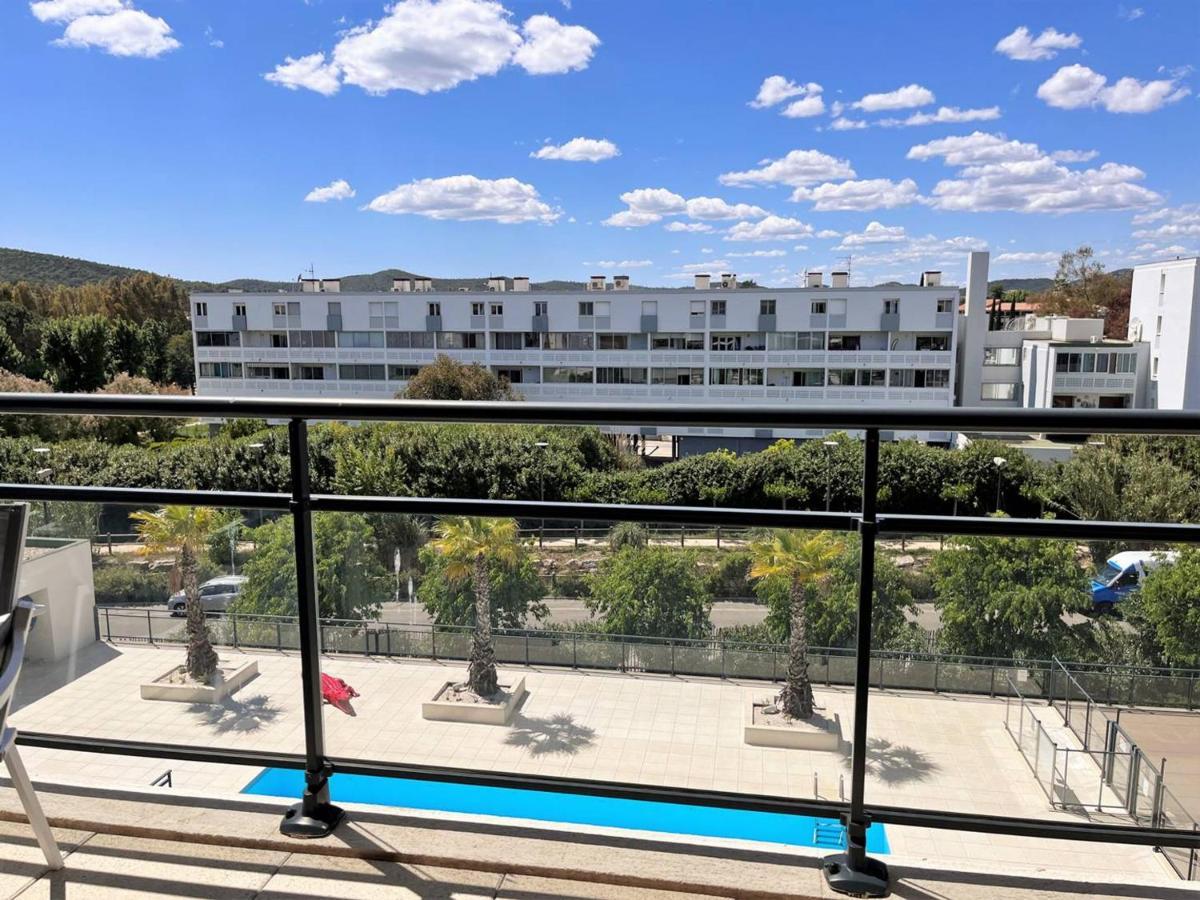 Charmant T2 Climatise Avec Grande Terrasse, Piscine Et Parking Privatif, Proche Plage Et Commerces. - Fr-1-251-441 Le Lavandou Eksteriør billede